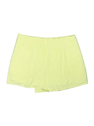 Flat White Shorts (view 2)
