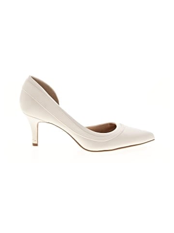 Kelly & Katie Heels (view 1)