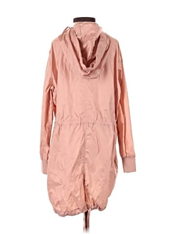 BB Dakota Raincoat (view 2)
