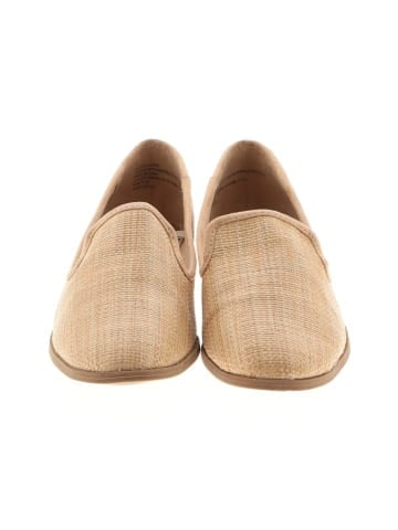 Universal Thread Flats (view 2)