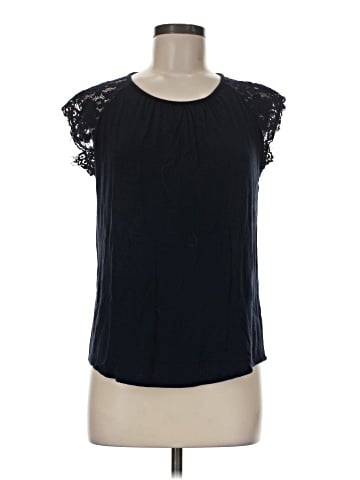 Draper James Short Sleeve Top (view 1)