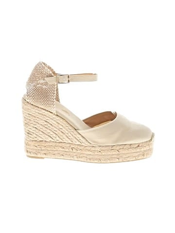 Castaner Wedges (view 1)