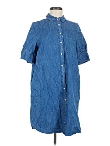 Old Navy Casual Dress (view 1)