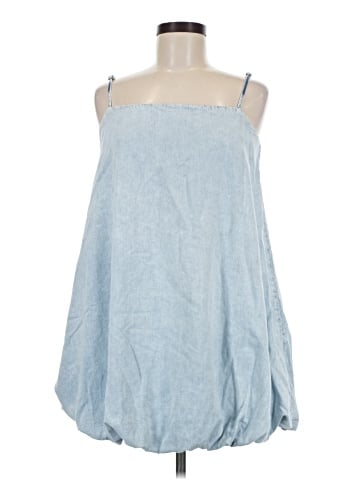 Gap Sleeveless Top (view 1)
