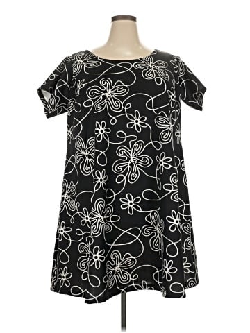 Signature by Robbie Bee Casual Dress (view 1)
