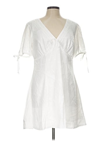 Francesca's Casual Dress (view 1)