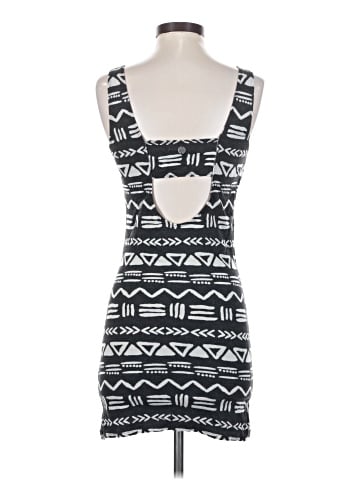 Billabong Casual Dress (view 2)