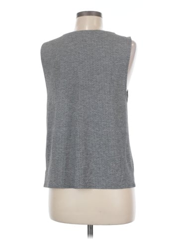 Gap Fit Sleeveless T-Shirt (view 2)