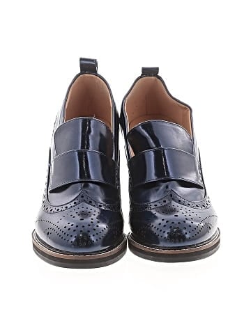 YDN Heels (view 2)