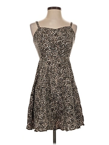Old Navy Casual Dress (view 1)