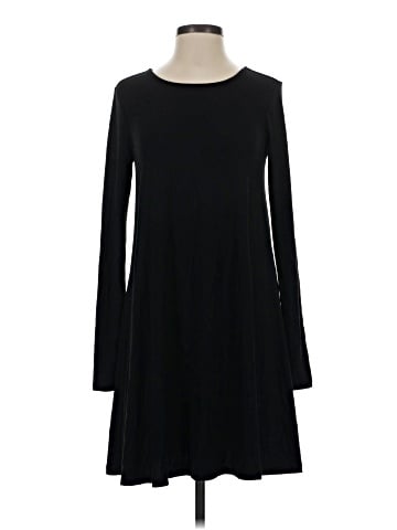 Old Navy Casual Dress (view 1)