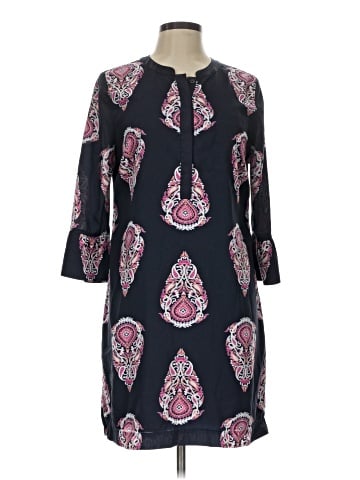Crown & Ivy Casual Dress (view 1)
