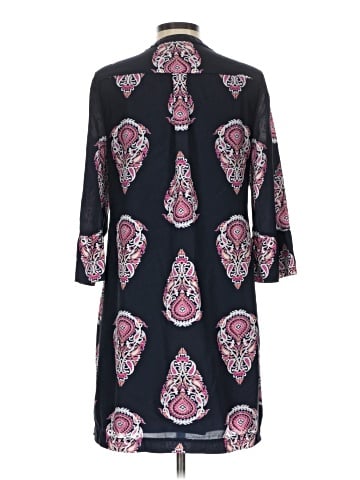 Crown & Ivy Casual Dress (view 2)