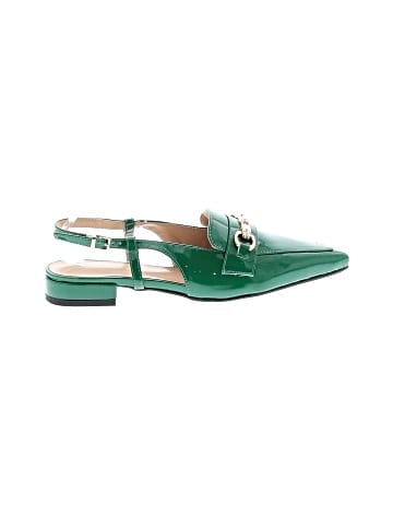 Unbranded Flats (view 1)