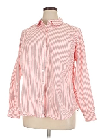 Croft & Barrow Long Sleeve Button-Down Shirt (view 1)