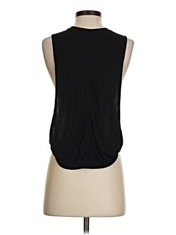 Gap Fit Sleeveless T-Shirt (view 2)