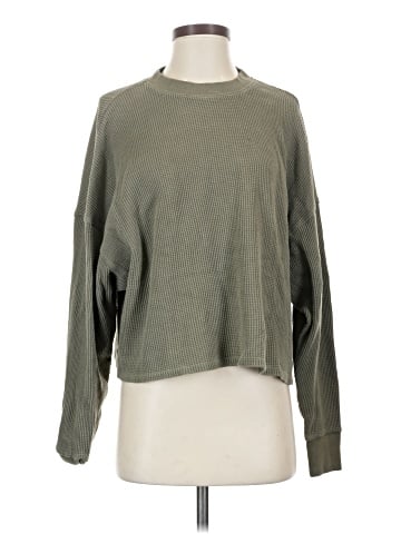 Essentials Long Sleeve T-Shirt (view 1)