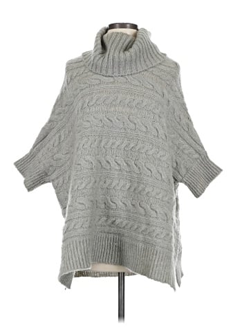 Romeo & Juliet Couture Poncho (view 1)