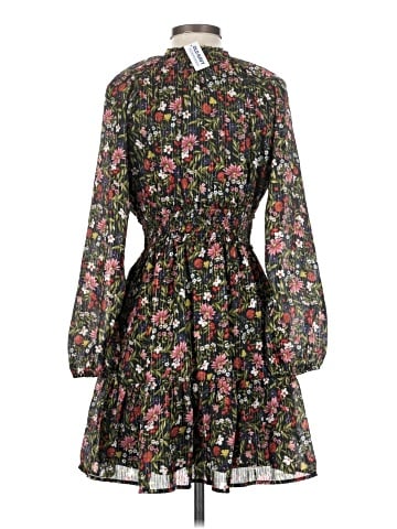 Old Navy Casual Dress (view 2)