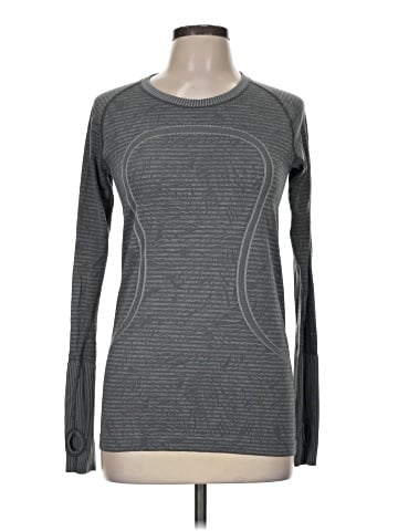 Lululemon Athletica Long Sleeve T-Shirt (view 1)