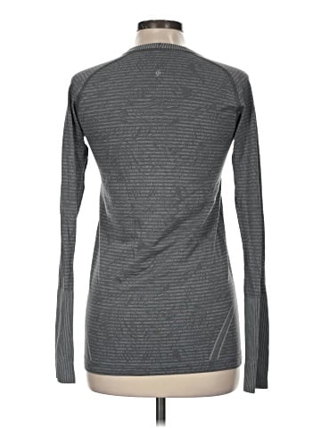 Lululemon Athletica Long Sleeve T-Shirt (view 2)