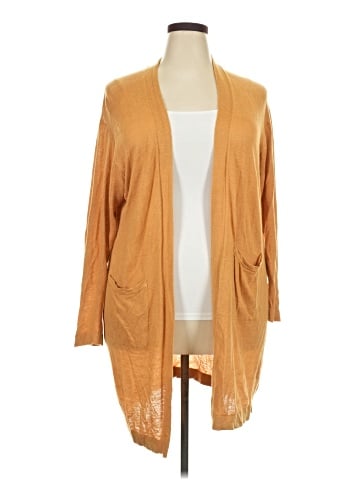 Uniqlo Cardigan (view 1)