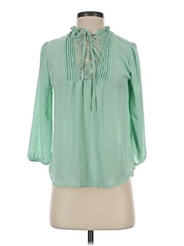 E&M Collection 3/4 Sleeve Blouse (view 1)