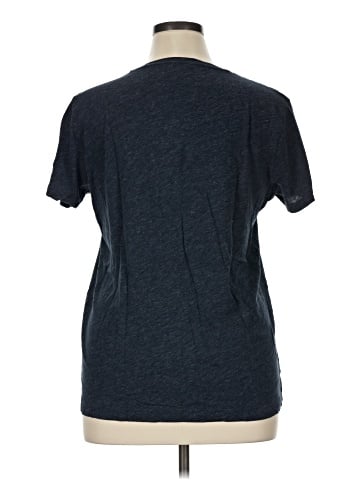 Madewell Whisper Cotton V-Neck Pocket Tee (view 2)