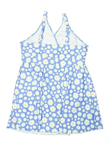 BLOOMCHIC Swimsuit Cover Up (view 2)