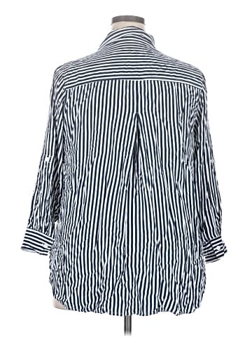 Velvet Heart 3/4 Sleeve Button-Down Shirt (view 2)
