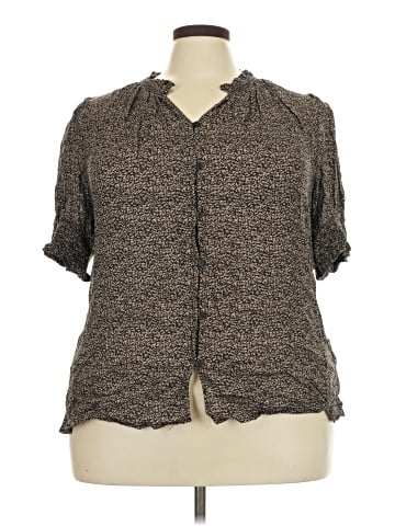 DR2 3/4 Sleeve Button-Down Shirt (view 1)