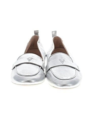 Vionic Flats (view 2)