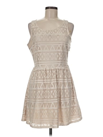 Unbranded Casual Dress (view 1)