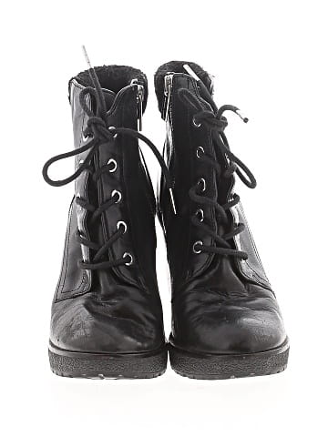 MICHAEL Michael Kors Ankle Boots (view 2)