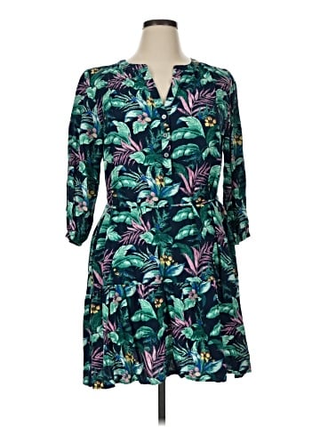 Ann Taylor LOFT Casual Dress (view 1)