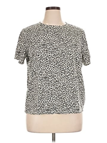 Old Navy Short Sleeve T-Shirt (view 1)