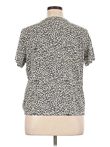 Old Navy Short Sleeve T-Shirt (view 2)