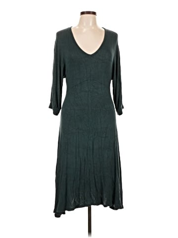 Amour Vert Casual Dress (view 1)