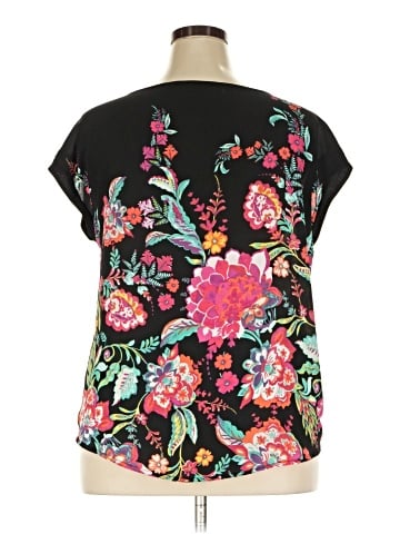7th Avenue Design Studio New York & Company Short Sleeve Blouse (view 2)