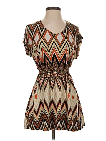 Win Win Casual Dress (view 1)