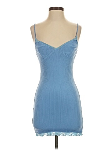Urban Outfitters Casual Dress (view 1)