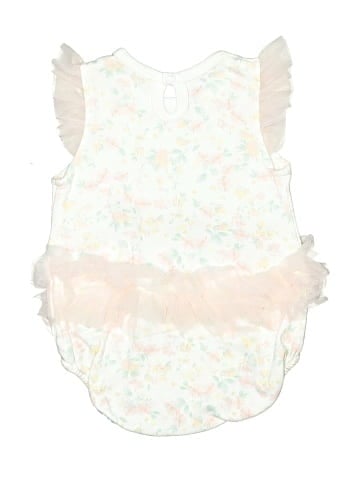 Kyle & Deena Short Sleeve Onesie (view 2)