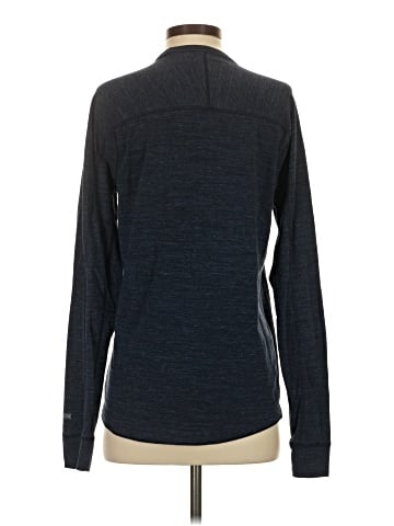 American Eagle Outfitters Long Sleeve T-Shirt (view 2)