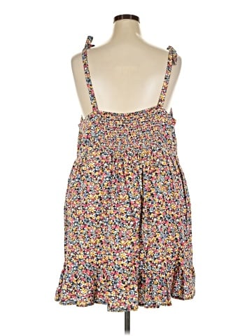 Old Navy Casual Dress (view 2)
