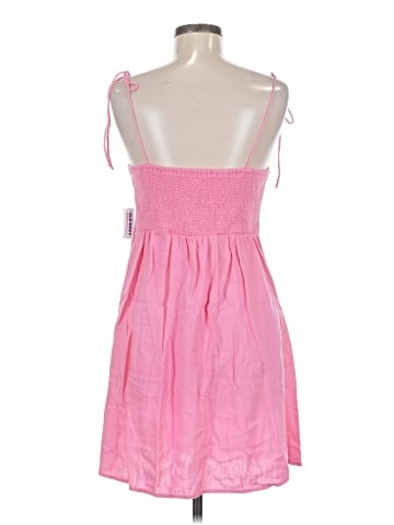Old Navy Casual Dress (view 2)