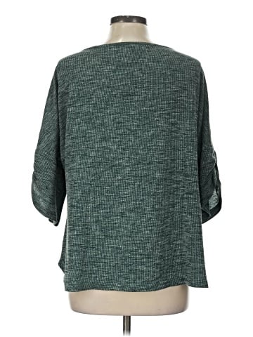BLOOMCHIC 3/4 Sleeve Top (view 2)