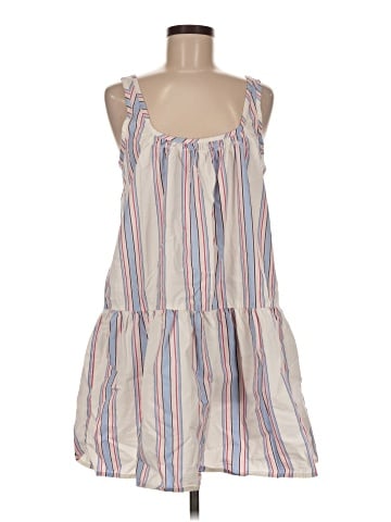 Old Navy Casual Dress (view 1)