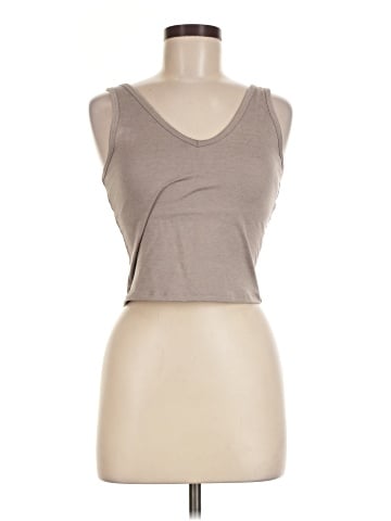 Gap Fit Sleeveless T-Shirt (view 1)