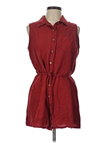 St. John's Bay Sleeveless Button-Down Shirt (view 1)