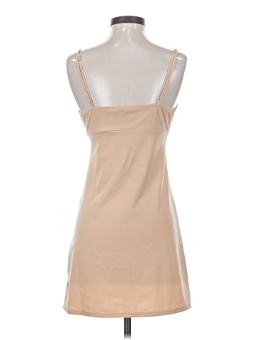 Kendall & Kylie Sleeveless Top (view 2)
